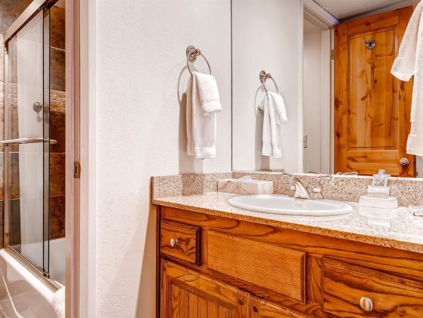 Park City Deer Valley Canyons Resort Condo 996437