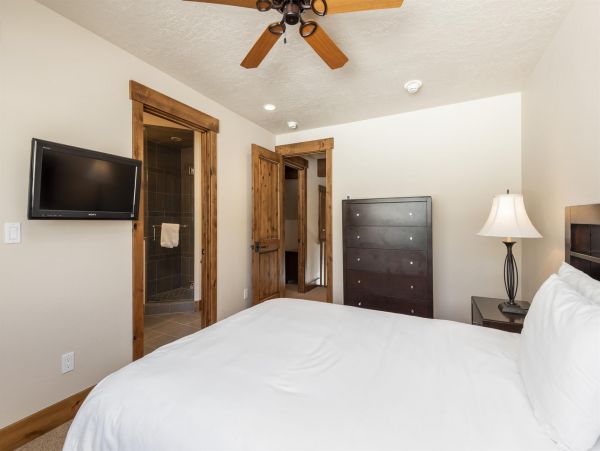 Park City Deer Valley Canyons Resort Condo 996475