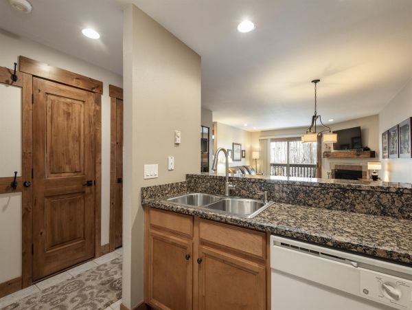 Park City Deer Valley Canyons Resort Condo 996489
