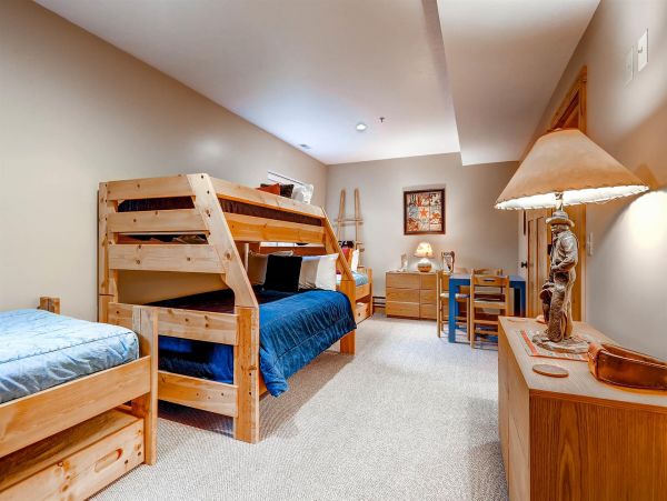 Park City Deer Valley Canyons Resort Condo 996495