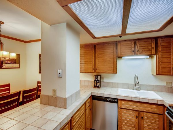 Park City Deer Valley Canyons Resort Condo 996502