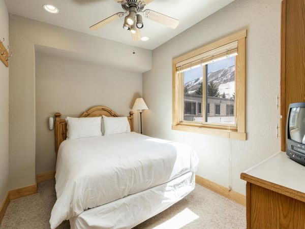 Park City Deer Valley Canyons Resort Condo 996503