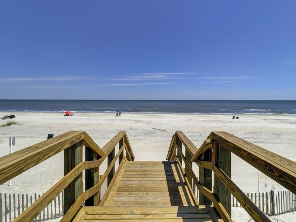 Oceanfront Stunning Vacation Home in Hilton Head 16 Guests