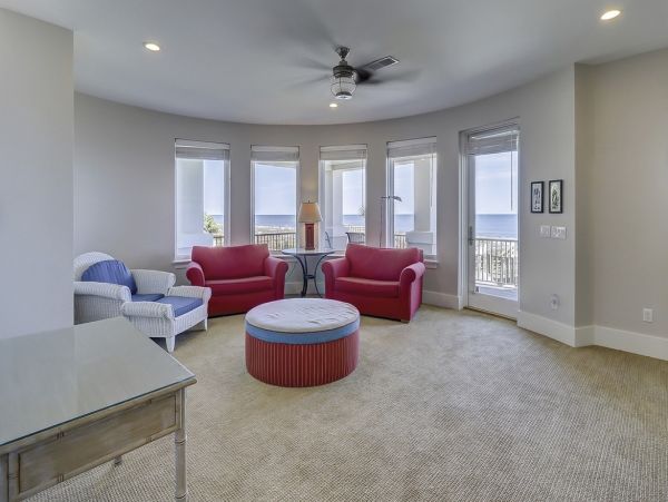 Oceanfront Stunning Vacation Home in Hilton Head 16 Guests