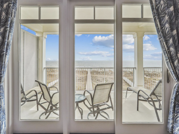 Oceanfront Beautiful Vacation Home in Hilton Head 20 Guests