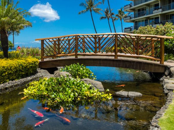Spectacular Beach Vacation Condo with Tennis Courts Lahaina