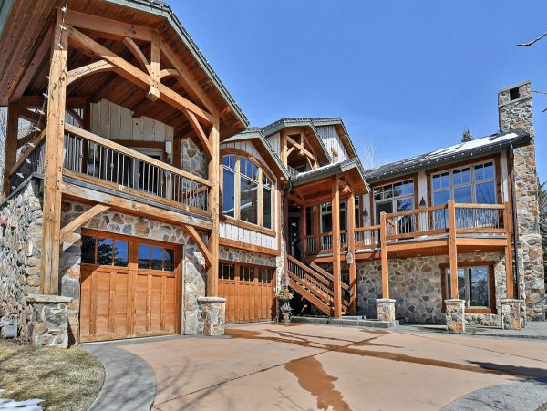 Mountain Views 5 Bedroom Vacation Home in Park City