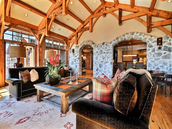 Mountain Views 5 Bedroom Vacation Home in Park City