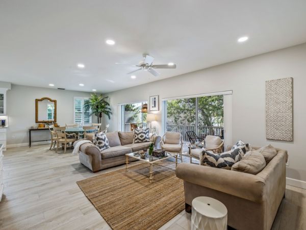 Charming Vacation Home in Boca Grande Walk to Beach Sleeps 6