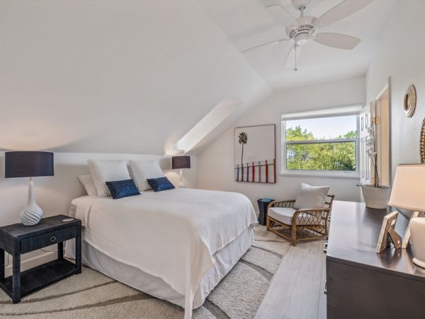 Charming Vacation Home in Boca Grande Walk to Beach Sleeps 6