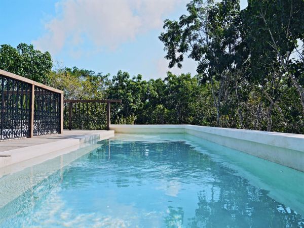 Luxurious Vacation Villa in Tulum with Pool & Jacuzzi