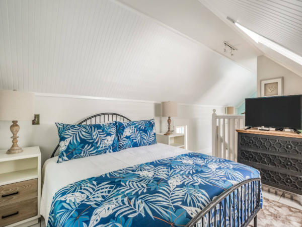 Gorgeous Key West Vacation Home with Private Pool Sleeps 6