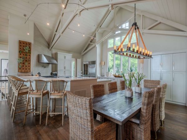 Luxury Beach Home with Ocean Views Sleeps 14