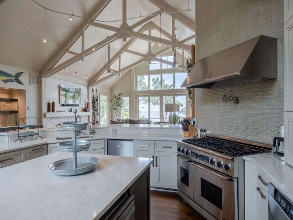 Luxury Beach Home with Ocean Views Sleeps 14