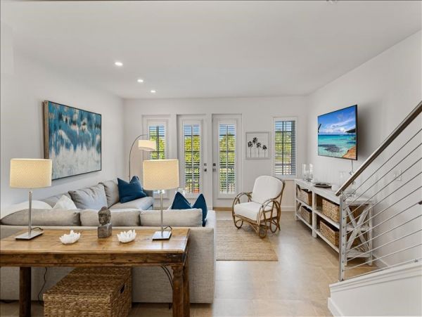 Luxury Boca Grande Vacation Rental Walkable Village Apartment