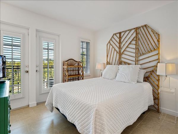Luxury Boca Grande Vacation Rental Walkable Village Apartment