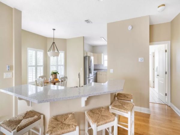 Beach Vacation Home In Destin 16 Guests
