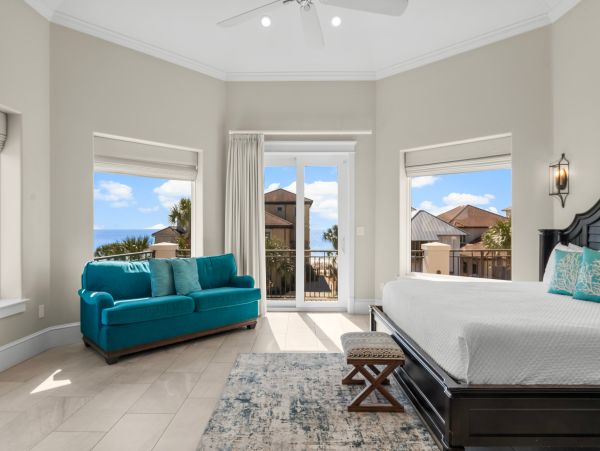 Destin Florida Luxury Beach House Rental - 9-Bedroom Gulf Coast Vacation Estate