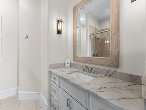 Destin Florida Luxury Beach House Rental - 9-Bedroom Gulf Coast Vacation Estate