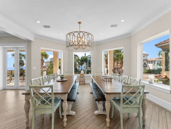 Destin Florida Luxury Beach House Rental - 9-Bedroom Gulf Coast Vacation Estate