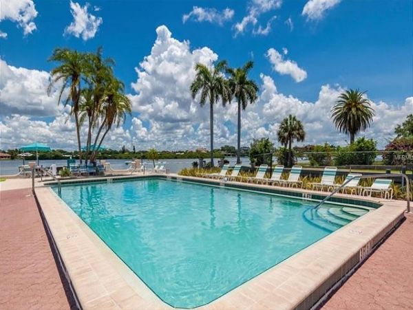 Siesta Key Beachfront Rentals | Renovated 2-Bedroom Gulf-View Condo