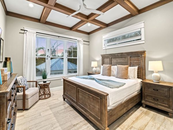 Lido Key Vacation Rental 9-Bed Luxury Sarasota Beach House with Pool & Rooftop
