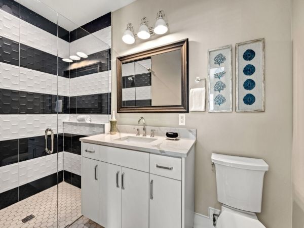 Lido Key Vacation Rental 9-Bed Luxury Sarasota Beach House with Pool & Rooftop