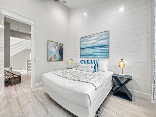 Lido Key Vacation Rental 9-Bed Luxury Sarasota Beach House with Pool & Rooftop