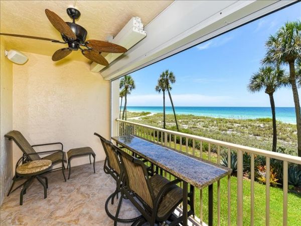 Direct Gulf Front Renovated Condo in Longboat Key