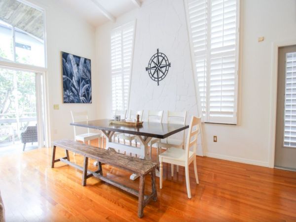 Longboat Key 3 Bedroom 2 Story Spacious Pool Home 10 Guests