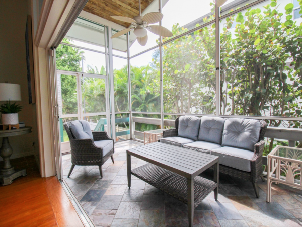 Longboat Key 3 Bedroom 2 Story Spacious Pool Home 10 Guests