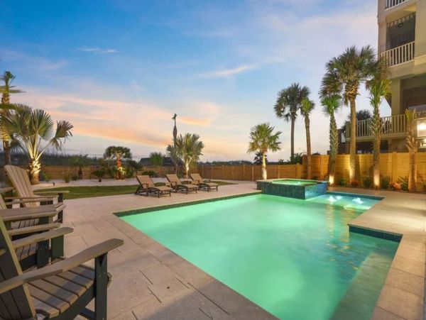 Destin Vacation Beach Home With Gulf Views Sleeps 26 Guests