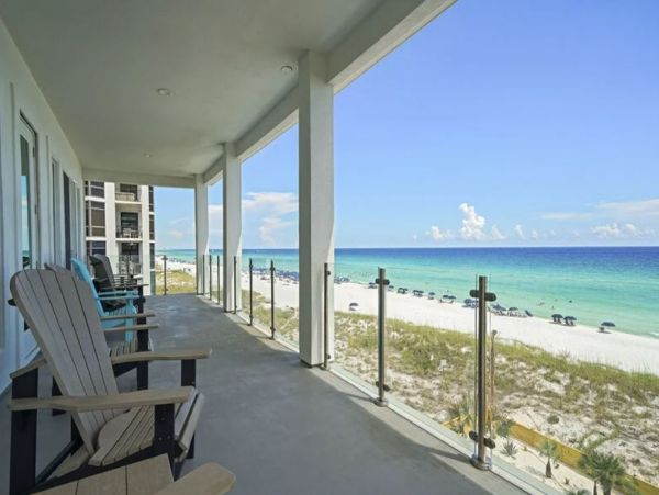 Destin Vacation Beach Home With Gulf Views Sleeps 26 Guests