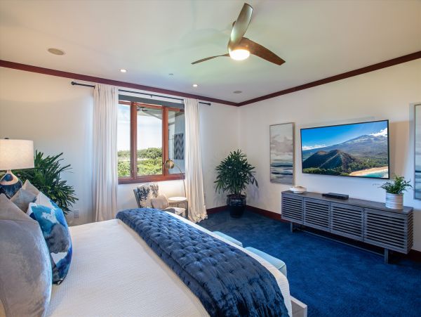 Luxury Vacation Penthouse with Ocean Views 6 Guests