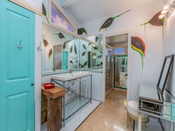 Lovely 3 Bedroom Vacation Home with Pool & Great Views