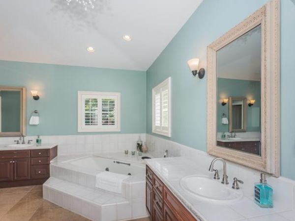 Luxury 4 Bedroom Vacation Home with Gorgeous Views