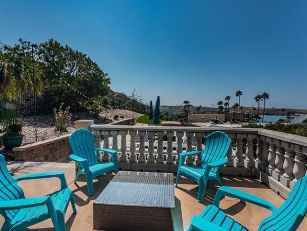Luxury 4 Bedroom Vacation Home with Gorgeous Views