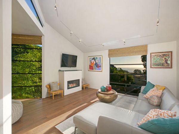 Del Mar Custom Vacation Home Close To Town Yet Secluded