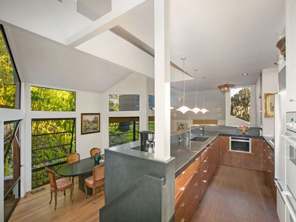 Del Mar Custom Vacation Home Close To Town Yet Secluded