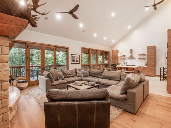 Sundance Home 996772
