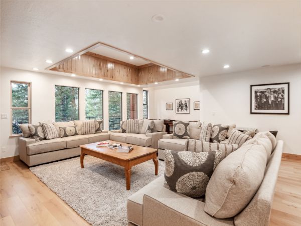 Sundance Home 996772