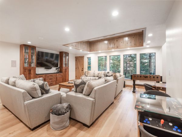 Sundance Home 996772
