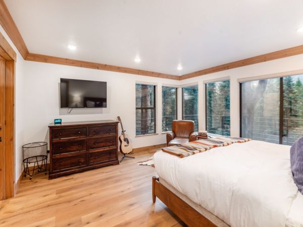 Sundance Home 996772