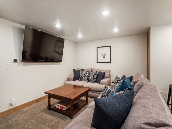 Sundance Home 996772