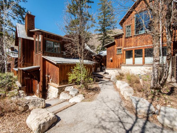 Sundance Home 996775