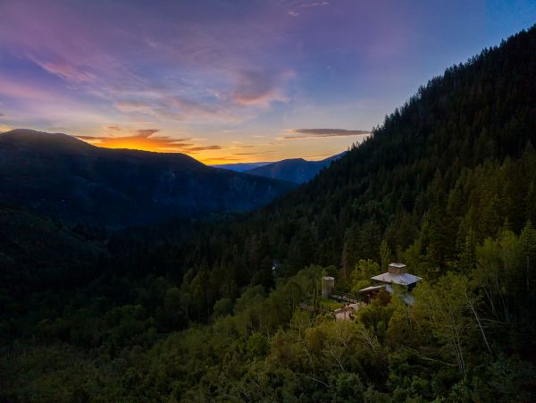 Sundance Home 996777