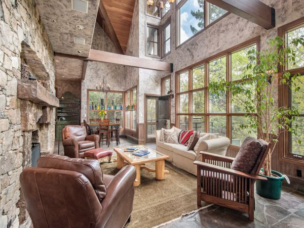 Sundance Home 996778
