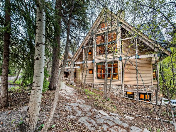 Sundance Home 996778