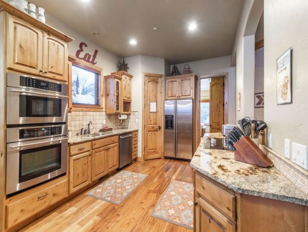 Sundance Home 996780