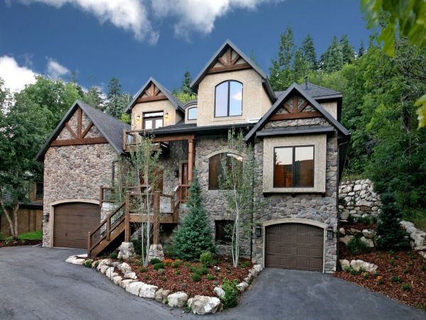 Sundance Home 996780